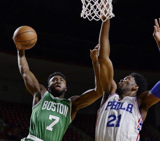 与球员们的 与球员们的