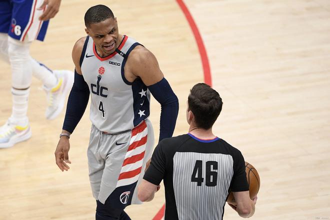 特鲁姆普在 特鲁姆普在