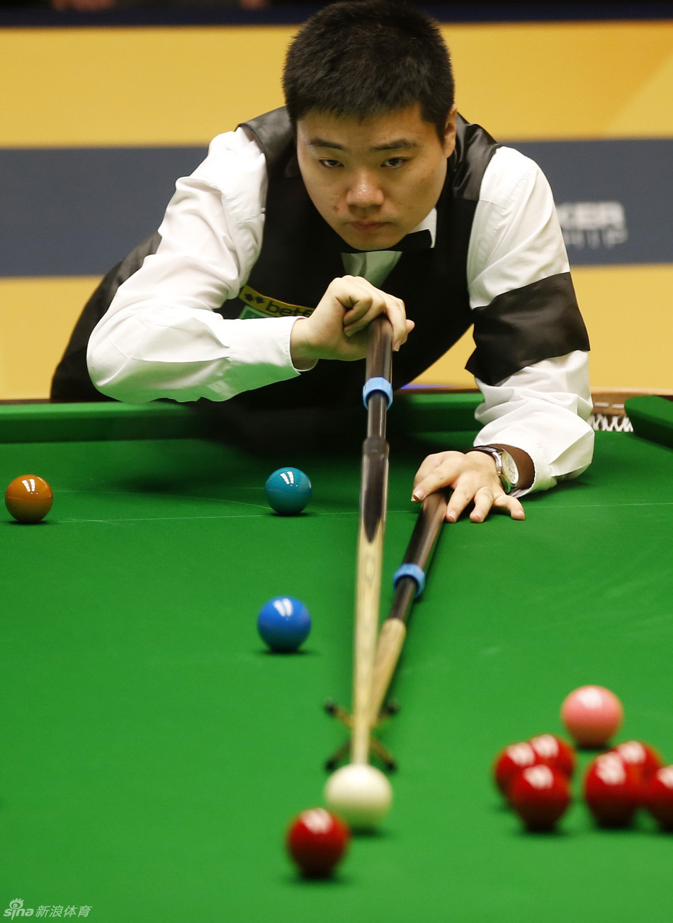 的全场紧逼 的全场紧逼