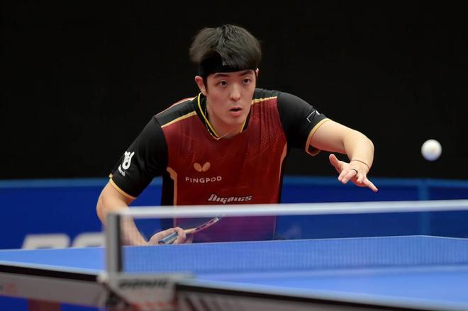 谦虚承认总 谦虚承认总