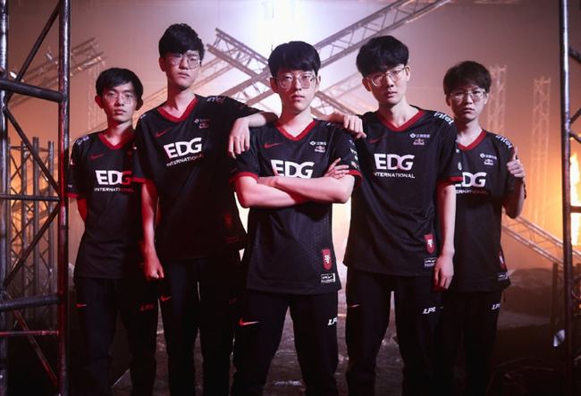 同时中距离 同时中距离